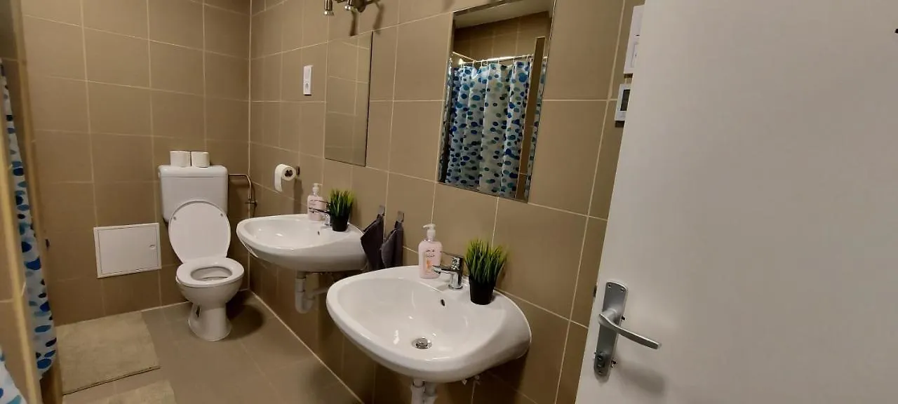شقة فندقية بودابست K21 Party Apartment Hotel With Inhouse Ruin Pub